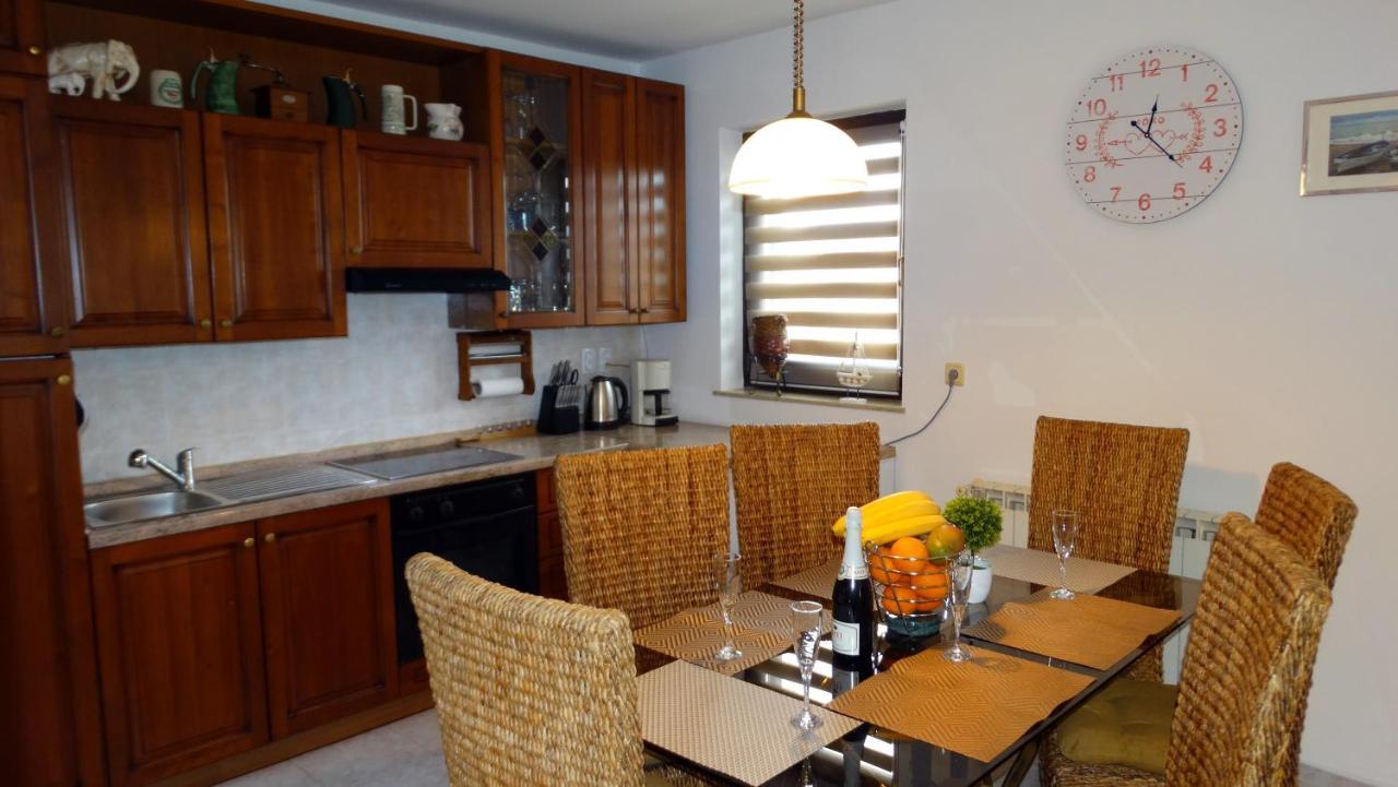 Almar Apartment Jusici Exterior photo